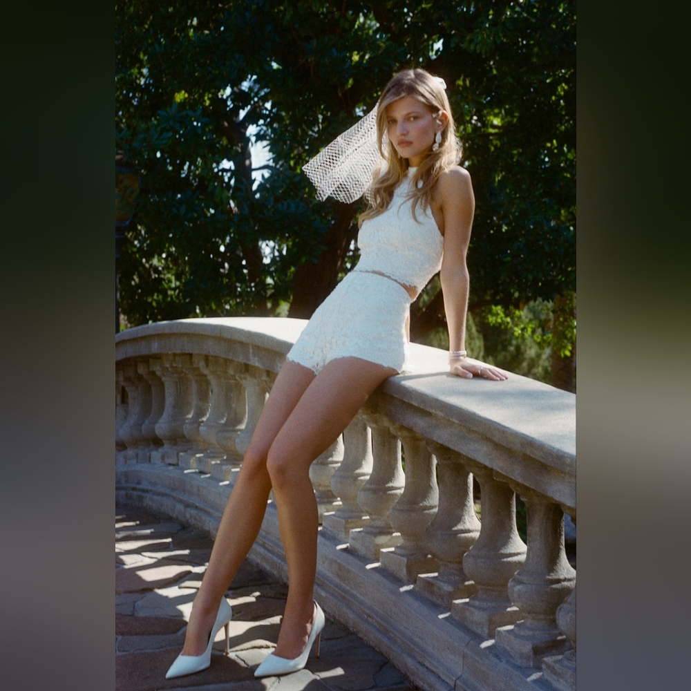 New! Amanda Uprichard x REVOLVE Brynley Lace Shorts in White - Size XS - Picture 2 of 12